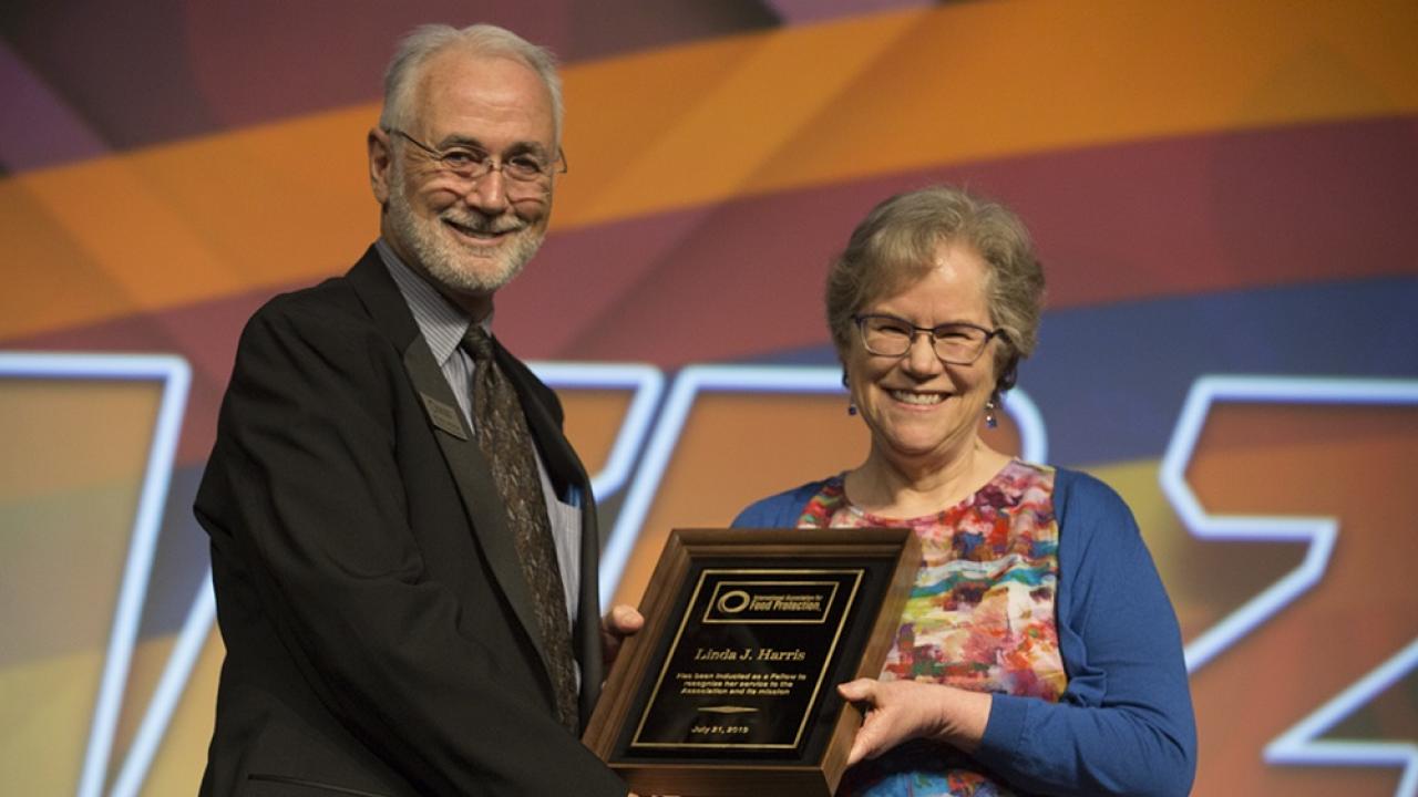 Dr. LindaHarris with Past President Dr. Mickey Parish (FDA) Dr. LindaHarris with Past President Dr. Mickey Parish (FDA)