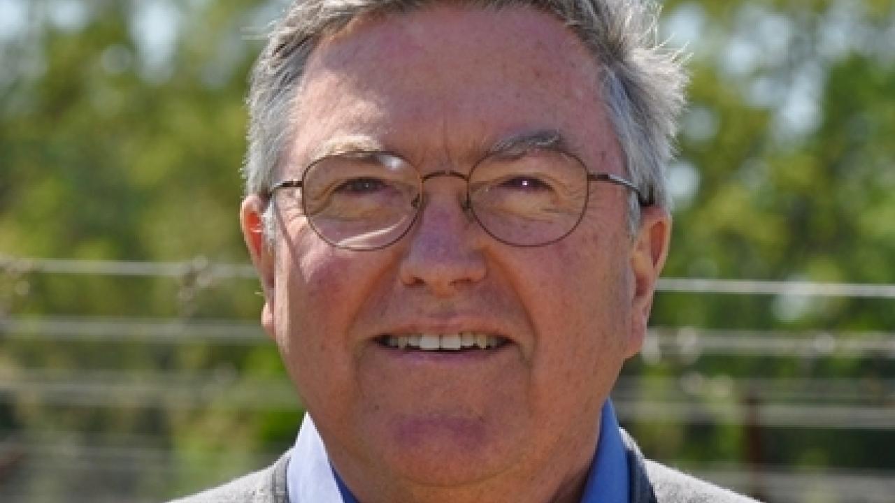 Dr. Andy Walker